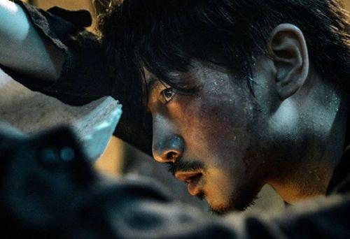 冰雨火吃瓜场面,吃瓜群众围观激情场面，揭秘幕后真相